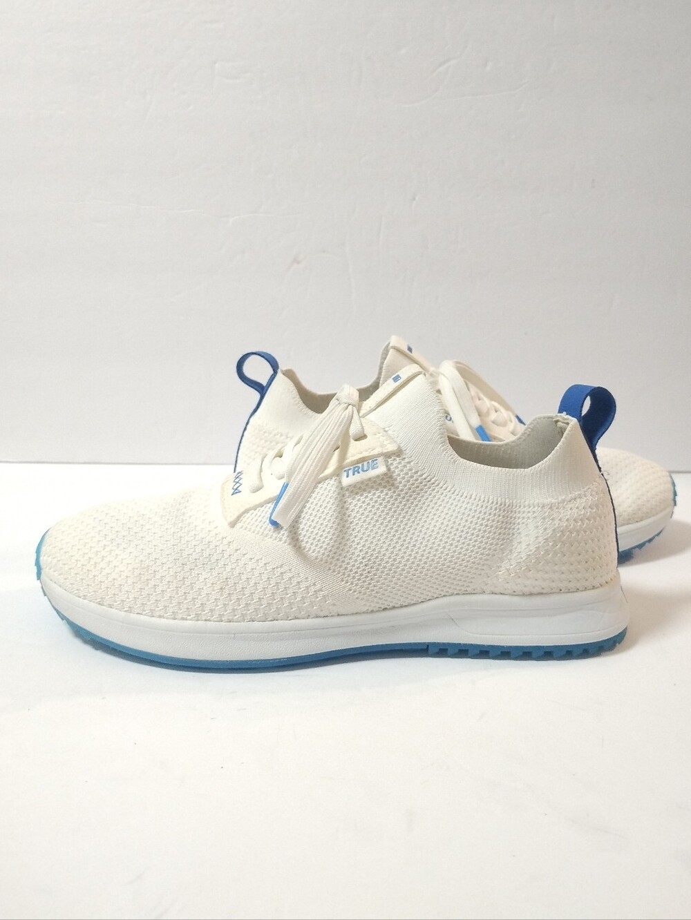 Like New All Day Knit II Golf Shoe / Size 8.5 men’s/ size 10 women’s